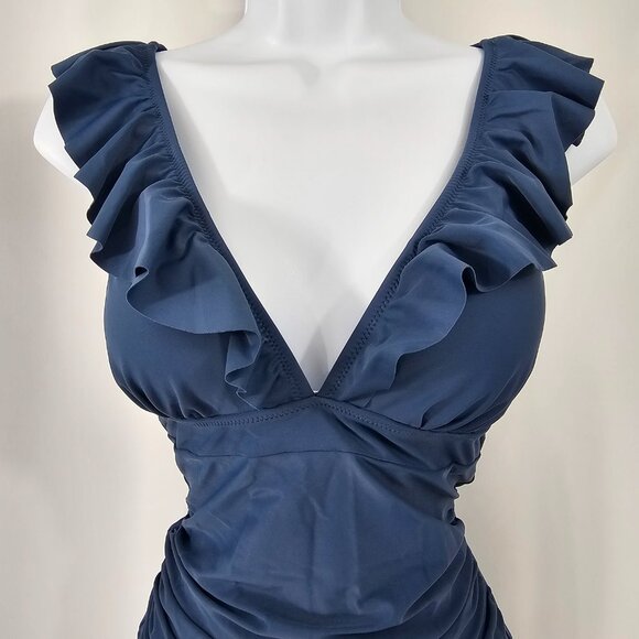 Cupshe Women's Blue Ruffled V Neck Lace Up Back One Piece Swimsuit Size M NWT - Picture 3 of 13